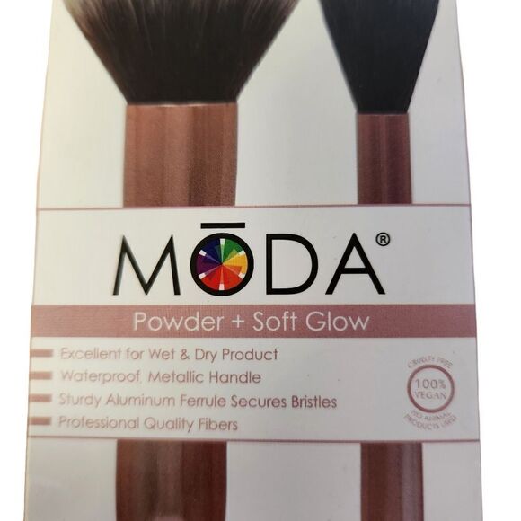 Moda Set of 2 Makeup Brushes. Powder Brush and Soft Glow Brush. - Picture 3 of 4